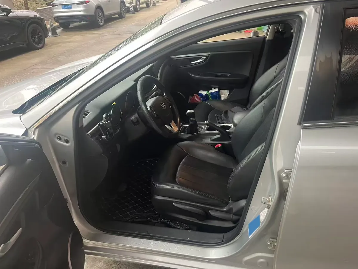 2016 Bestune B50 1.6L 109HP L4 5MT,autocango,china used car exporter,china ev exporter,chinese used car exporter,chinese used ev exporter