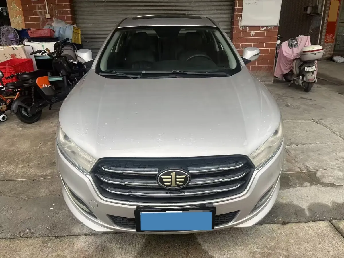 2016 Bestune B50 1.6L 109HP L4 5MT,autocango,china used car exporter,china ev exporter,chinese used car exporter,chinese used ev exporter