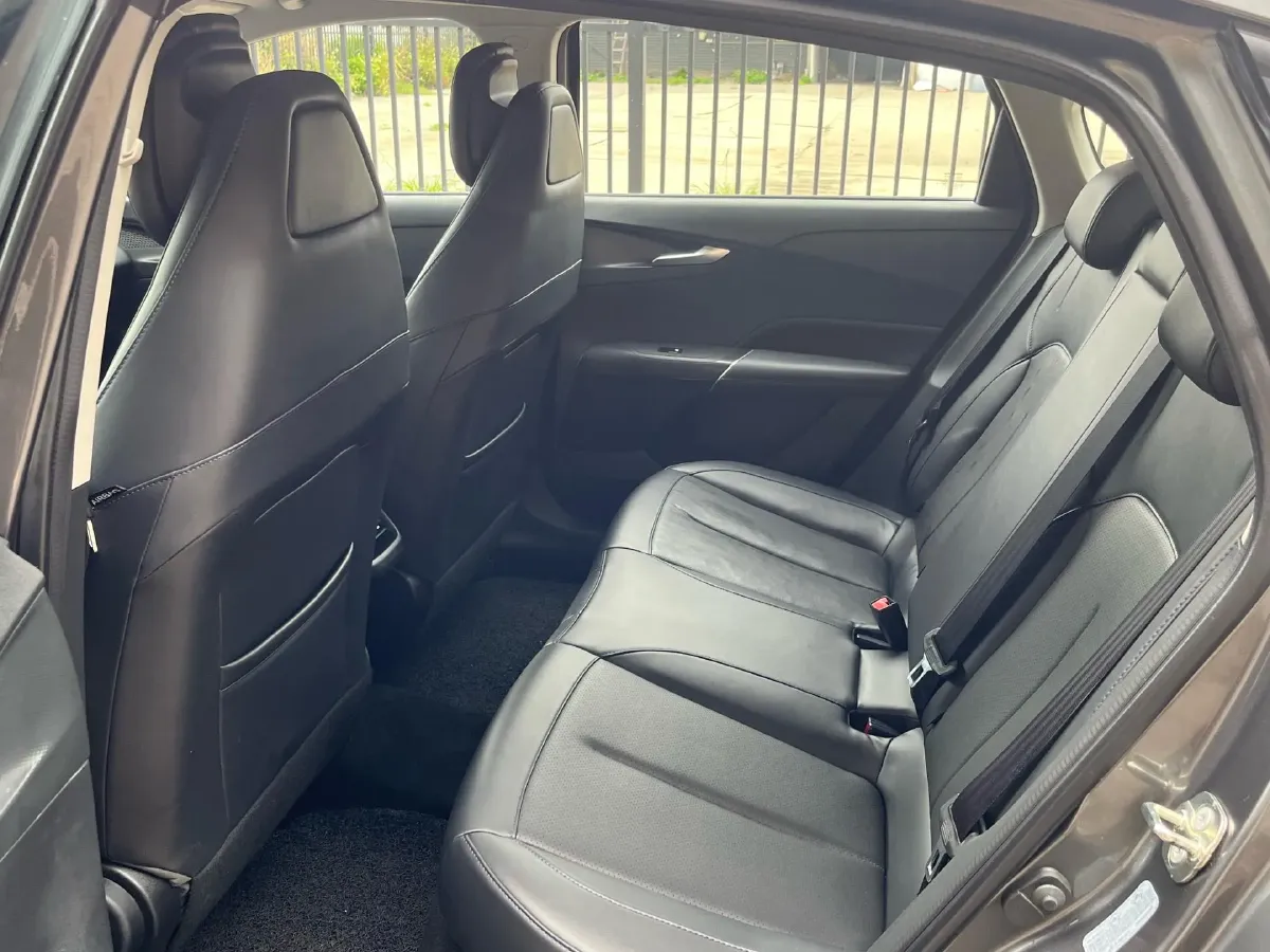 2023 ChangAn Lamore 1.5T 170HP L4 7DCT,autocango,china used car exporter,china ev exporter,chinese used car exporter,chinese used ev exporter