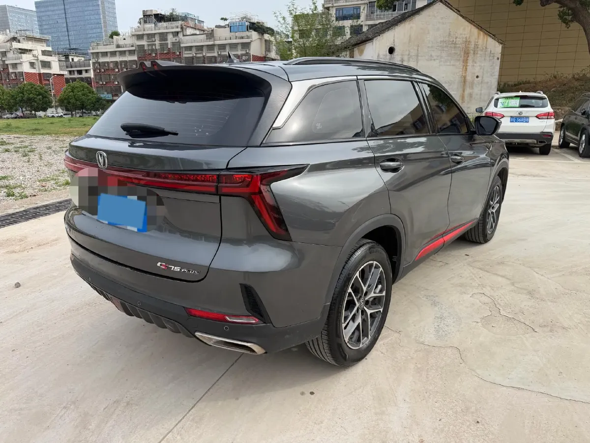 2023 ChangAn CS75 Plus 1.5T 188HP L4 8AT,autocango,china used car exporter,china ev exporter,chinese used car exporter,chinese used ev exporter