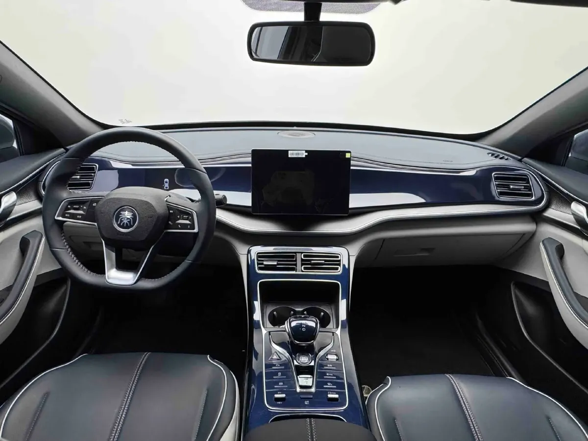 2021 Haval F7 1.5T 169HP L4 7DCT,autocango,china used car exporter,china ev exporter,chinese used car exporter,chinese used ev exporter