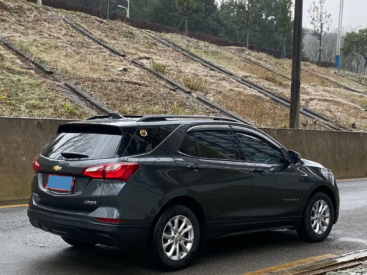 2019 Chevrolet Equinox 1.5T 169HP L4 6AT,autocango,china used car exporter,china ev exporter,chinese used car exporter,chinese used ev exporter