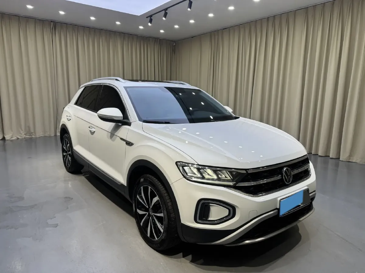 2023 Volkswagen T-Roc 1.4T 150HP L4 7DCT,autocango,china used car exporter,china ev exporter,chinese used car exporter,chinese used ev exporter