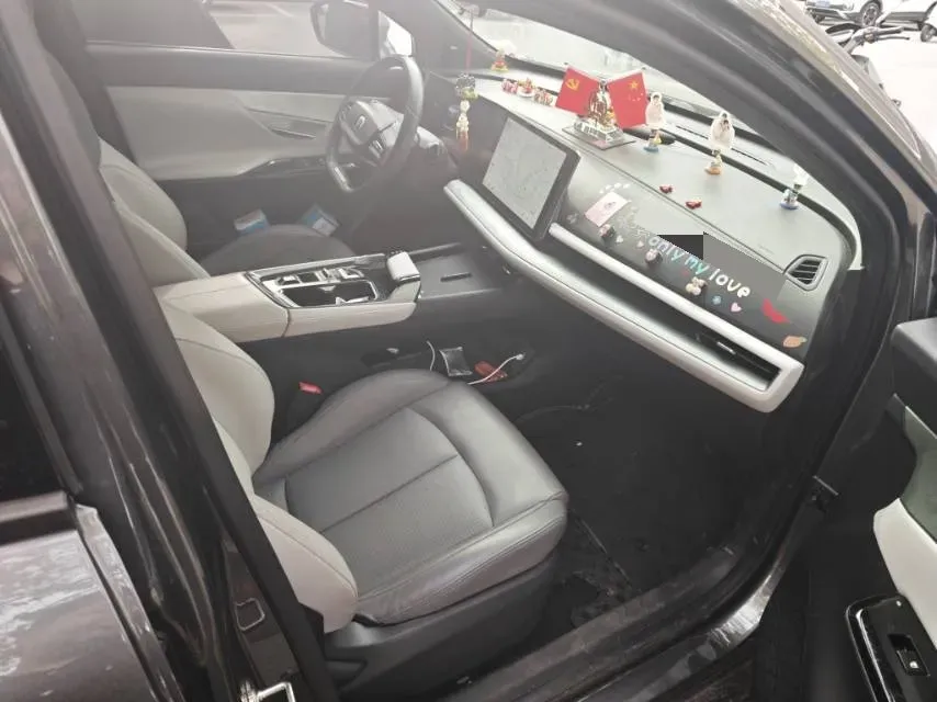 2023 ChangAn UNI-T 1.5T 188HP L4 7DCT,autocango,china used car exporter,china ev exporter,chinese used car exporter,chinese used ev exporter