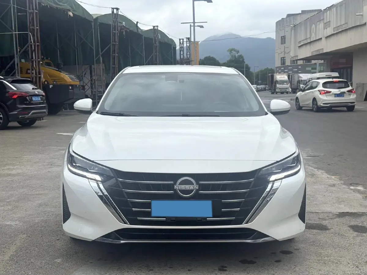 2023 Nissan Sylphy 1.6L 135HP L4 CVT,autocango,china used car exporter,china ev exporter,chinese used car exporter,chinese used ev exporter