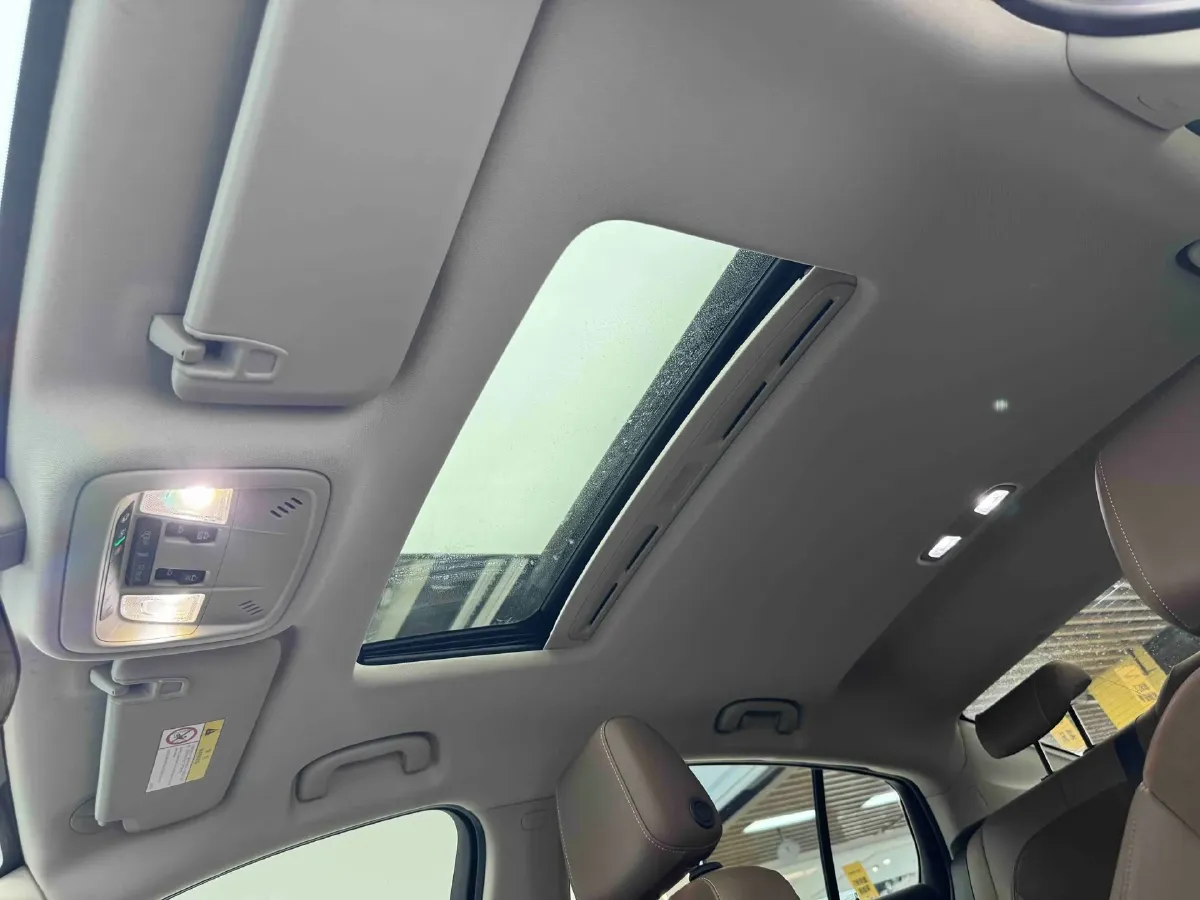 2020 Buick Regal 1.5T 169HP L4 9AT,autocango,china used car exporter,china ev exporter,chinese used car exporter,chinese used ev exporter