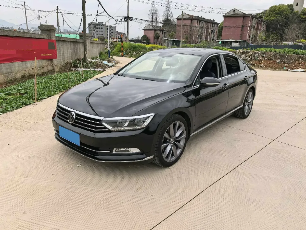 2019 Volkswagen Magotan 2.0T 186HP L4 7DCT,autocango,china used car exporter,china ev exporter,chinese used car exporter,chinese used ev exporter