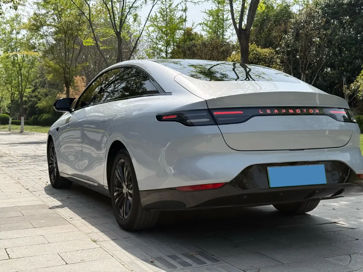 2024 Leapmotor C01 BEV 62.8KWH,autocango,china used car exporter,china ev exporter,chinese used car exporter,chinese used ev exporter