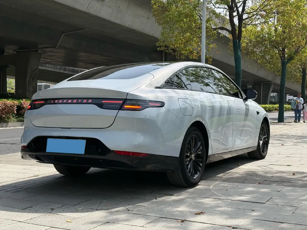 2024 Leapmotor C01 BEV 62.8KWH,autocango,china used car exporter,china ev exporter,chinese used car exporter,chinese used ev exporter