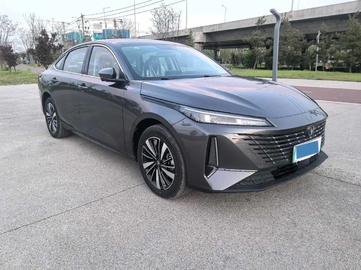 2025 ChangAn EadoPHEV 1.5L 98HP L4 E-CVT PHEV,autocango,china used car exporter,china ev exporter,chinese used car exporter,chinese used ev exporter