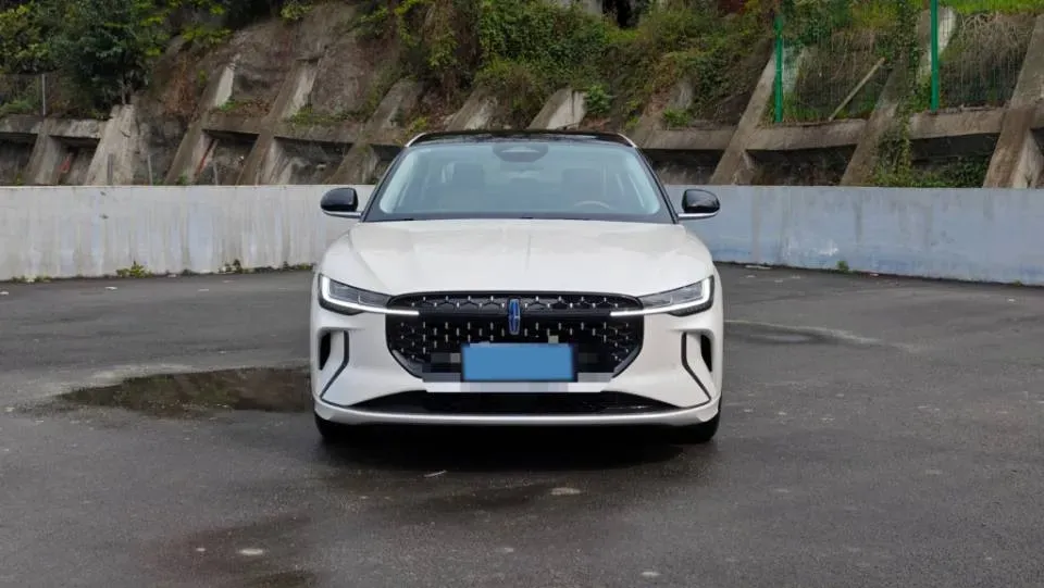 2025 Lincoln Z 2.0T 294HP L4 E-CVT Hybrid,autocango,china used car exporter,china ev exporter,chinese used car exporter,chinese used ev exporter