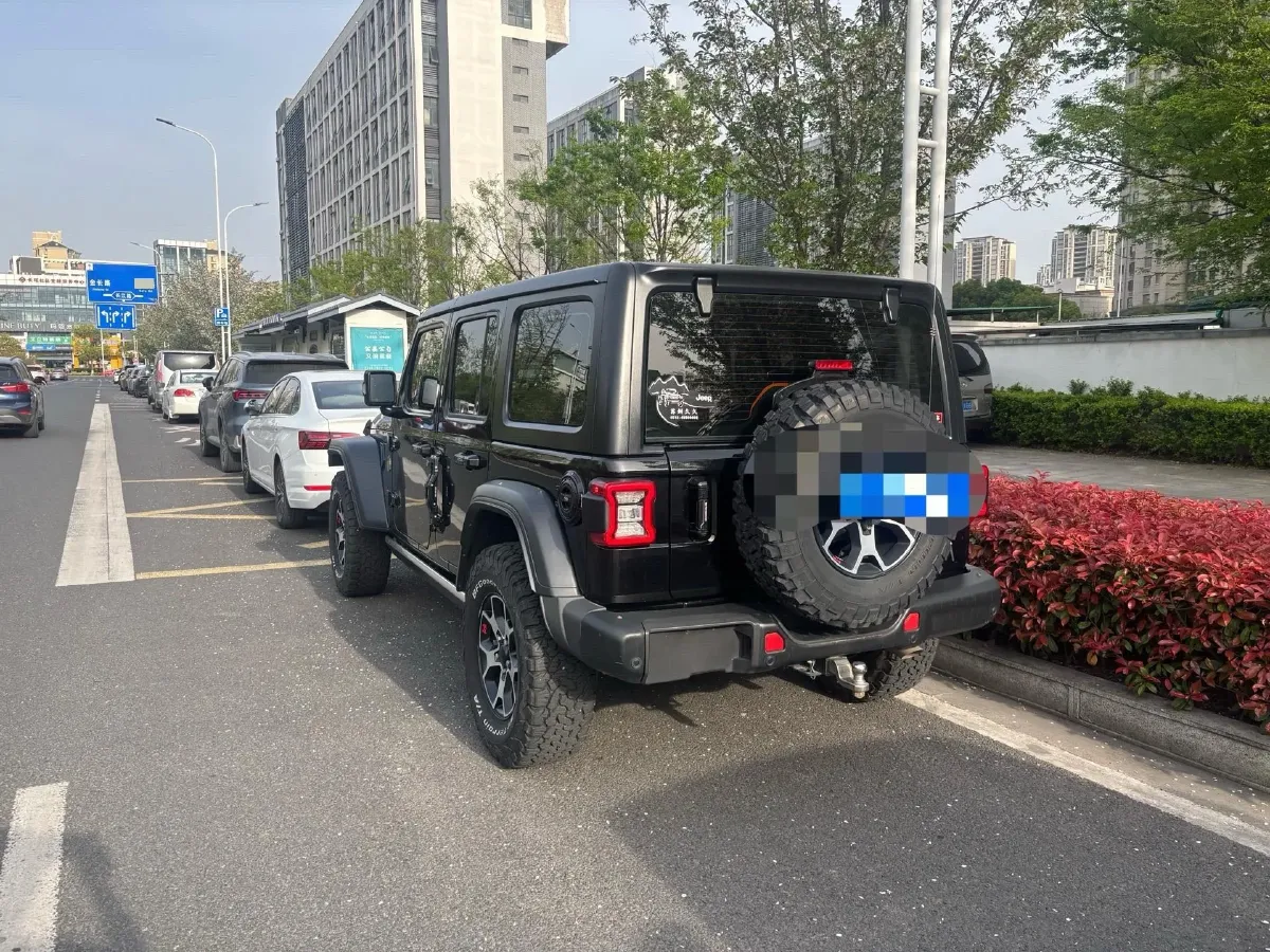 2021 Jeep Wrangler 2.0T 266HP L4 8AT,autocango,china used car exporter,china ev exporter,chinese used car exporter,chinese used ev exporter