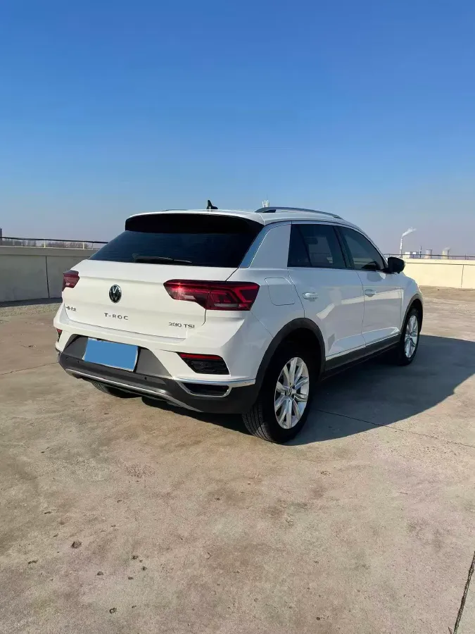 2022 Volkswagen T-Roc 1.4T 150HP L4 7DCT,autocango,china used car exporter,china ev exporter,chinese used car exporter,chinese used ev exporter