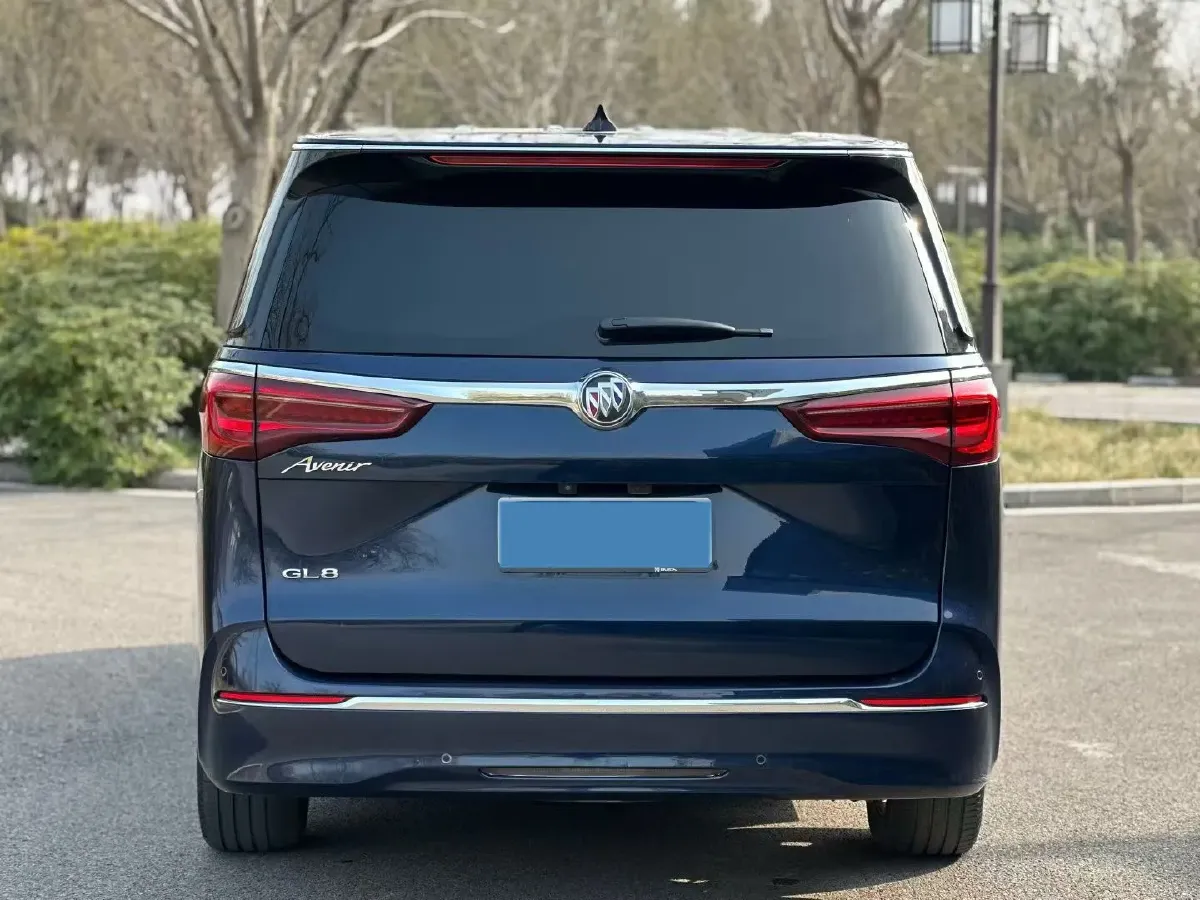 2020 Buick GL8 2.0T 237HP L4 9AT,autocango,china used car exporter,china ev exporter,chinese used car exporter,chinese used ev exporter