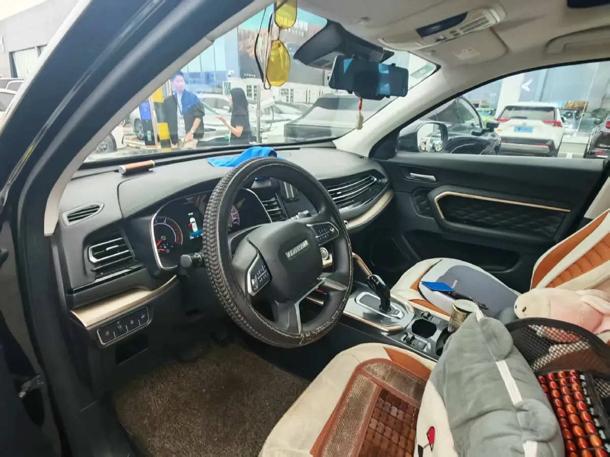 2021 Haval H6 1.5T 169HP L4 7DCT,autocango,china used car exporter,china ev exporter,chinese used car exporter,chinese used ev exporter