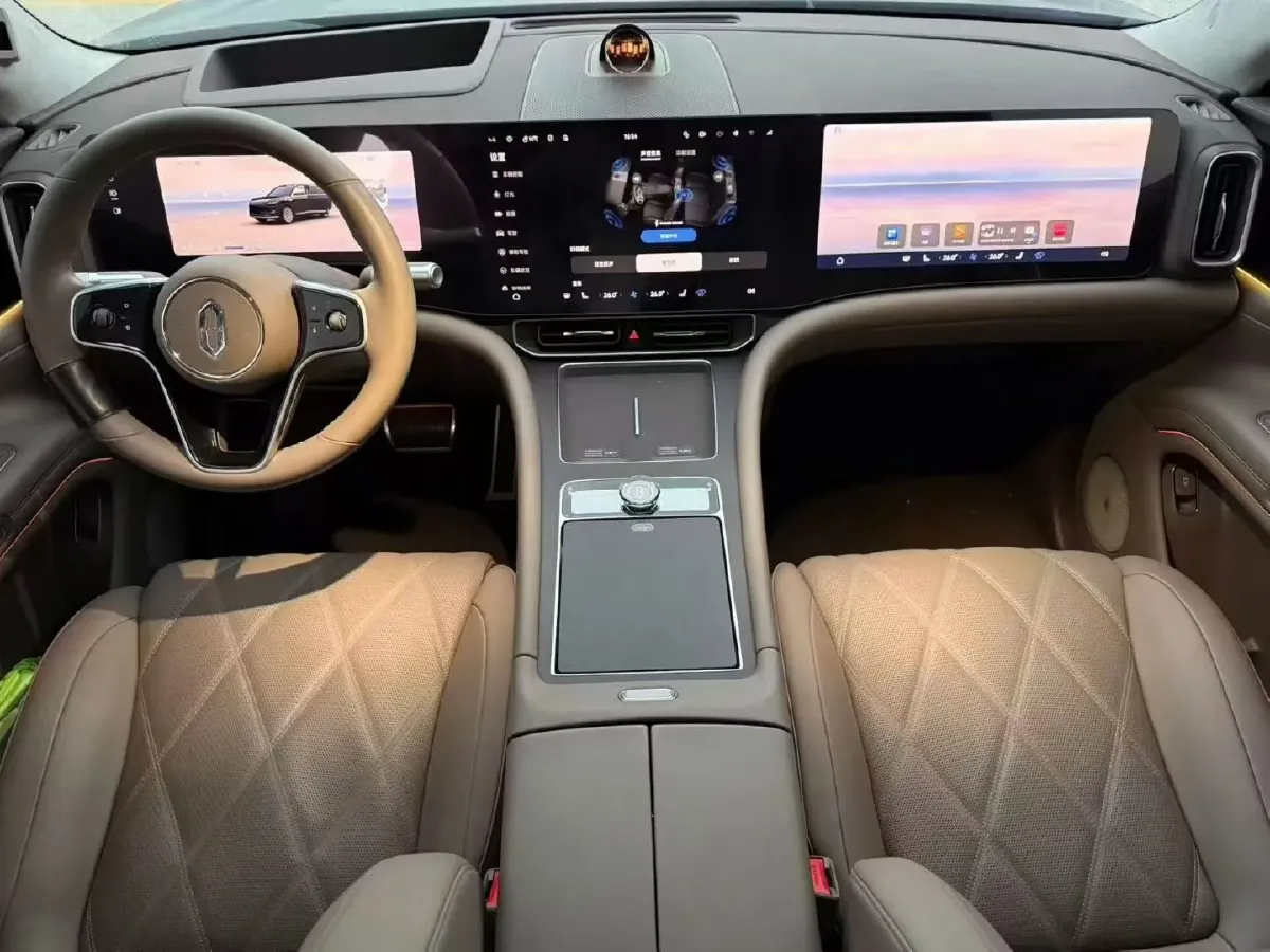 2025 AITO AITO M9 REEV 160HP REEV 52KWH,autocango,china used car exporter,china ev exporter,chinese used car exporter,chinese used ev exporter