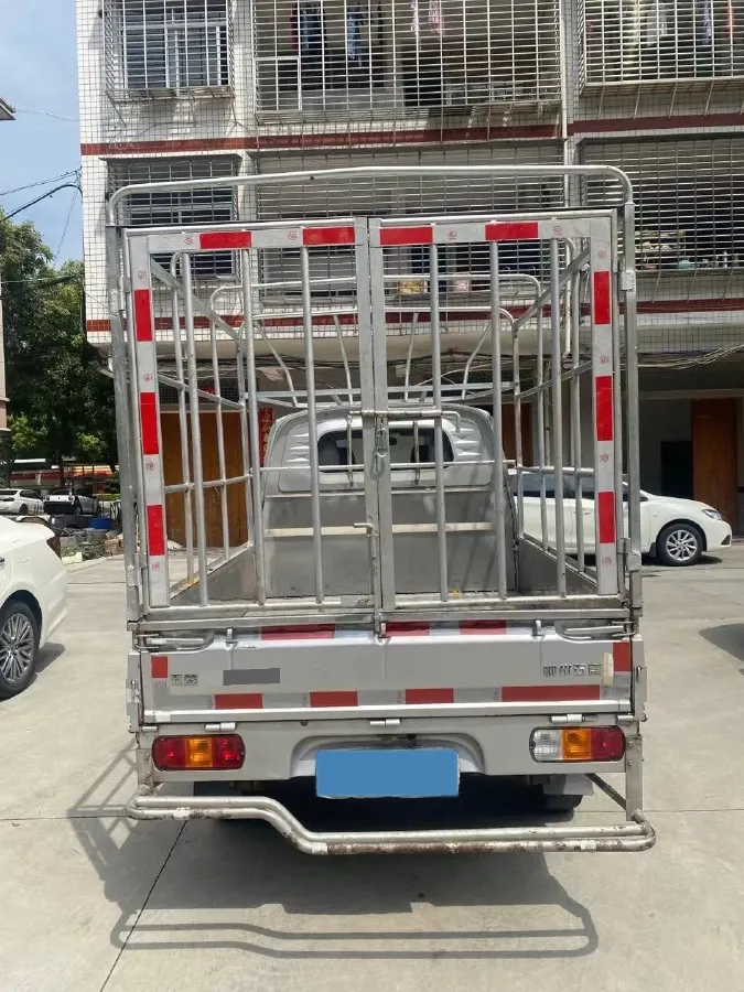 2015 Dongfeng DongFeng Pickup 2.4T 82HP L4 5MT,autocango,china used car exporter,china ev exporter,chinese used car exporter,chinese used ev exporter