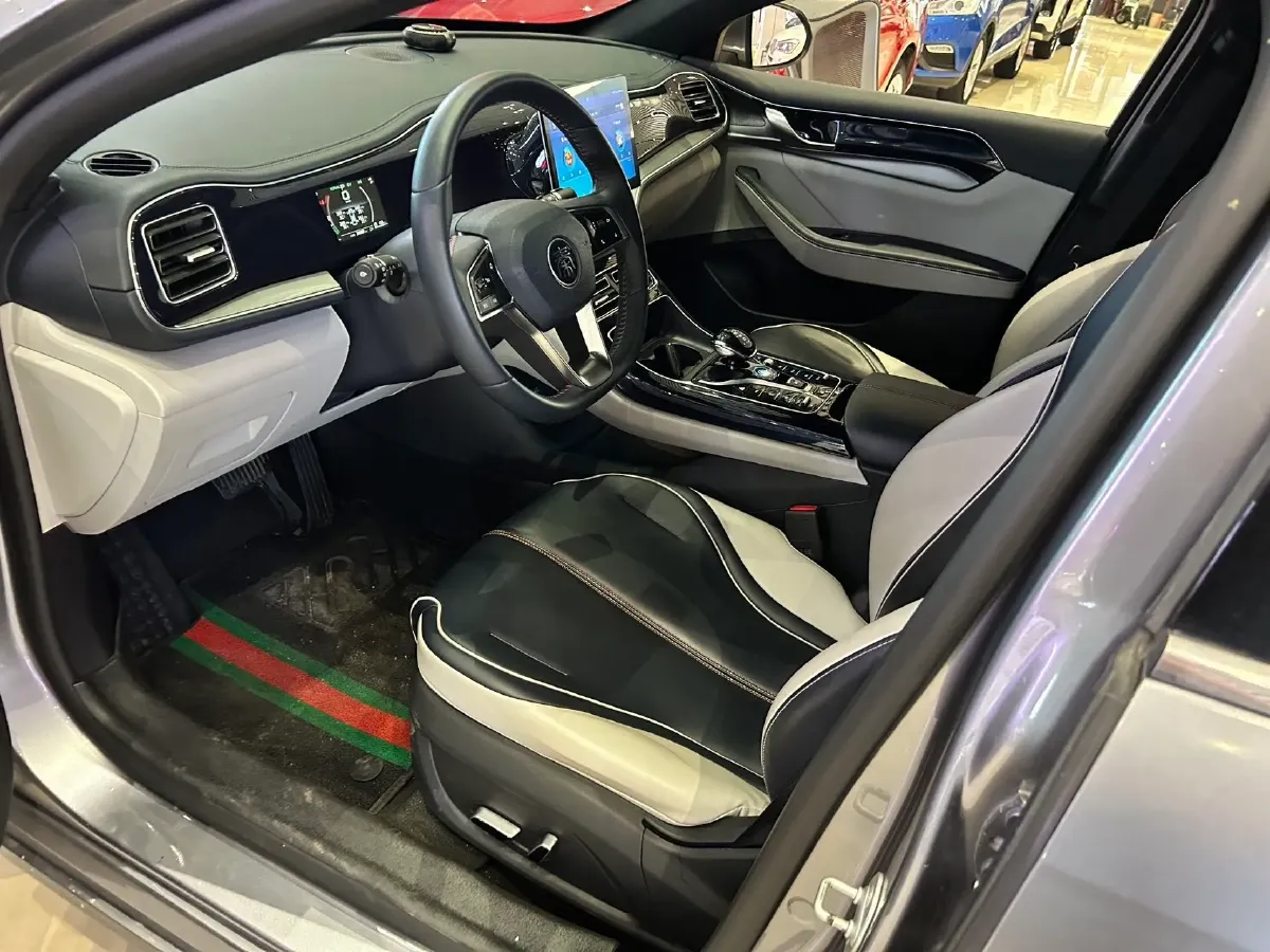 2021 Haval F7 1.5T 169HP L4 7DCT,autocango,china used car exporter,china ev exporter,chinese used car exporter,chinese used ev exporter