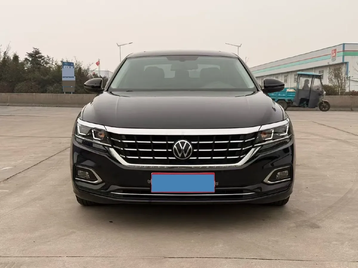 2020 Volkswagen Passat 2.0T 186HP L4 7DCT,autocango,china used car exporter,china ev exporter,chinese used car exporter,chinese used ev exporter