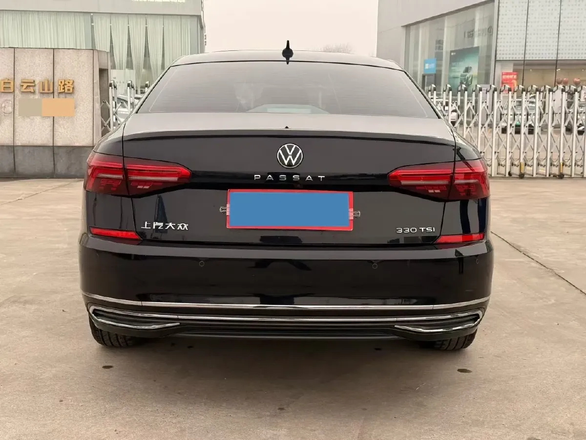 2020 Volkswagen Passat 2.0T 186HP L4 7DCT,autocango,china used car exporter,china ev exporter,chinese used car exporter,chinese used ev exporter