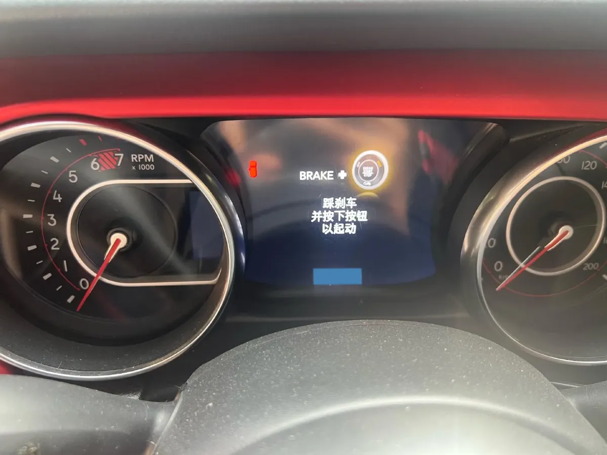 2019 Jeep Wrangler 2.0T 266HP L4 8AT,autocango,china used car exporter,china ev exporter,chinese used car exporter,chinese used ev exporter