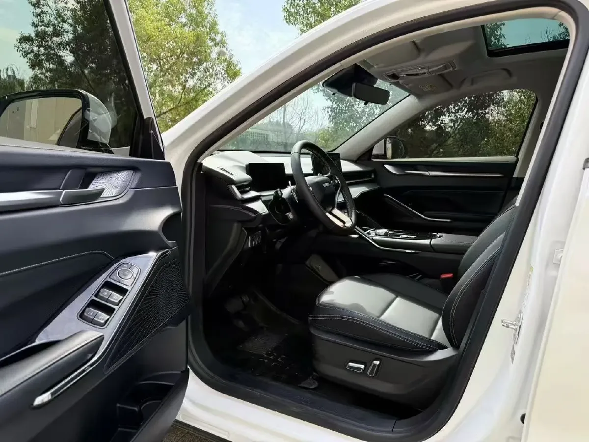 2021 Haval H6 1.5T 169HP L4 7DCT,autocango,china used car exporter,china ev exporter,chinese used car exporter,chinese used ev exporter