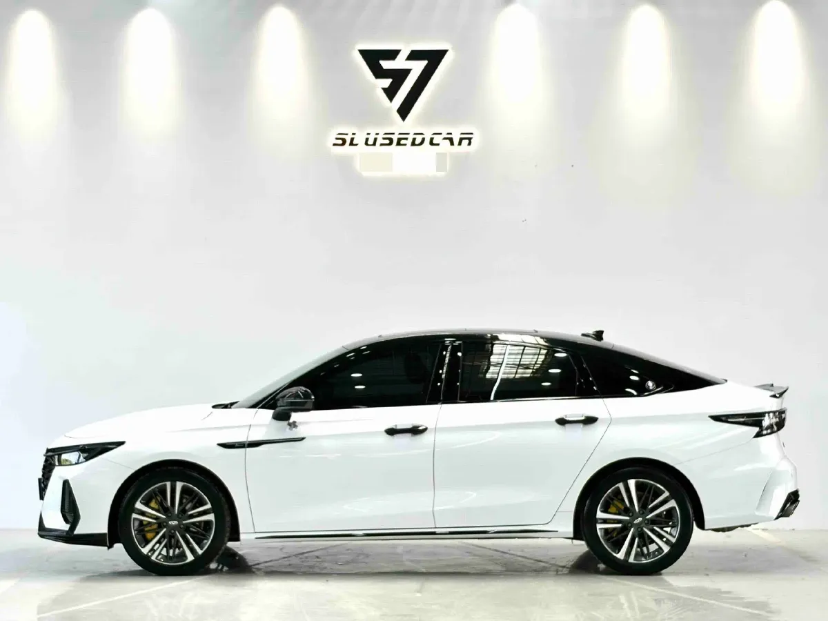 2023 Chery Arrizo 8 2.0T 254HP L4 7DCT,autocango,china used car exporter,china ev exporter,chinese used car exporter,chinese used ev exporter