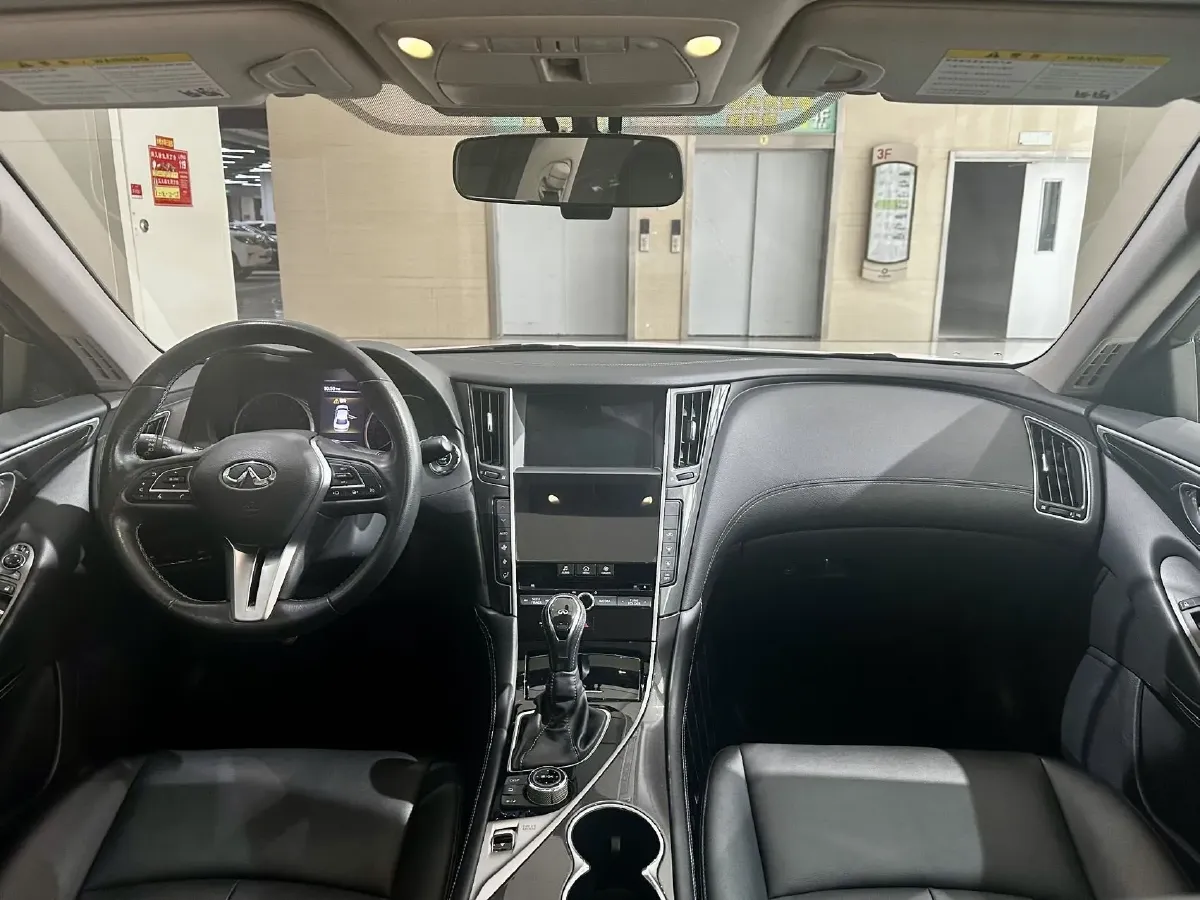 2018 MAXUS G10 2.0T 224HP L4 6AT,autocango,china used car exporter,china ev exporter,chinese used car exporter,chinese used ev exporter