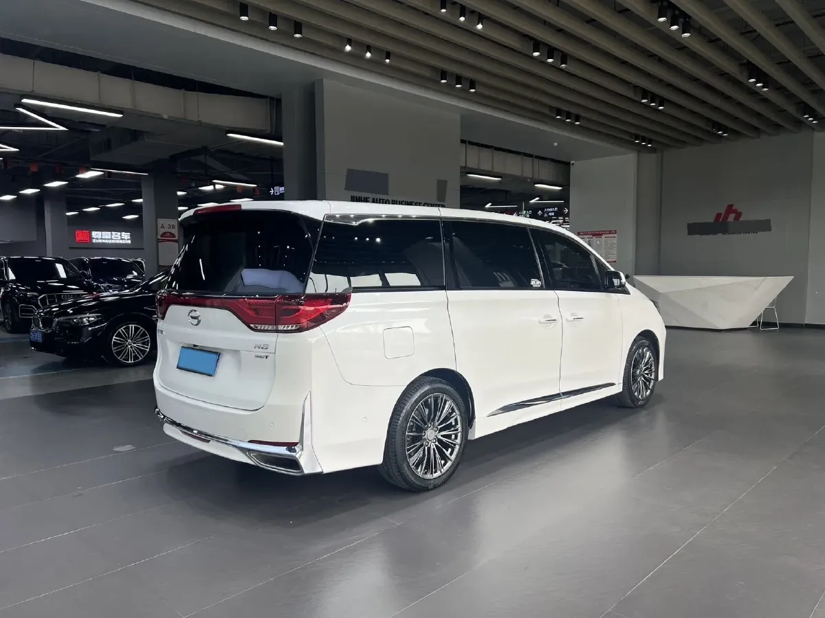 2021 GAC Trumpchi M8 2.0T 252HP L4 8AT,autocango,china used car exporter,china ev exporter,chinese used car exporter,chinese used ev exporter