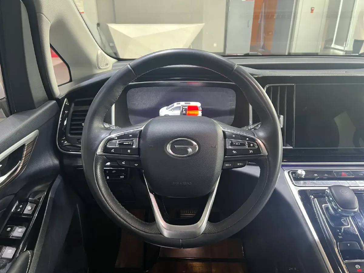 2021 GAC Trumpchi M8 2.0T 252HP L4 8AT,autocango,china used car exporter,china ev exporter,chinese used car exporter,chinese used ev exporter