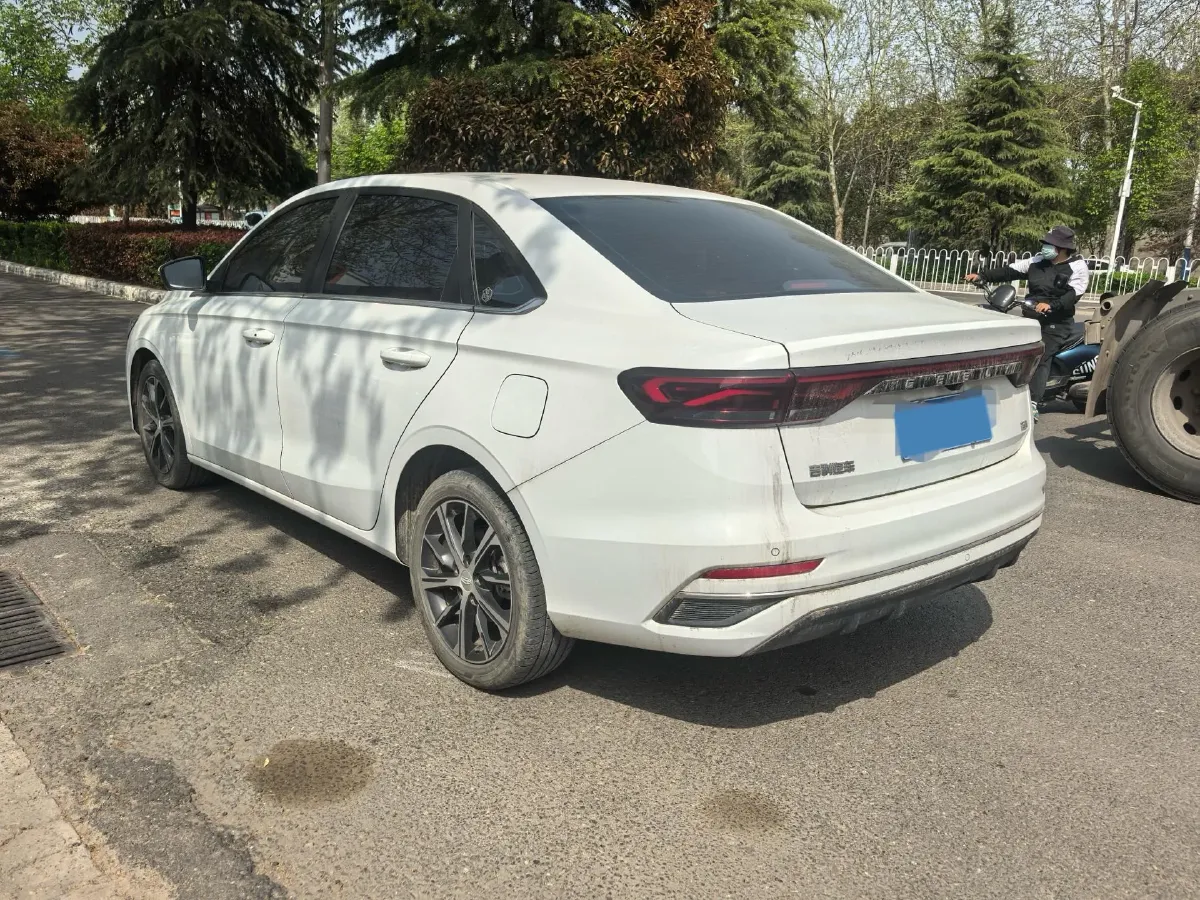 2023 Geely Emgrand 1.5L 127HP L4 CVT,autocango,china used car exporter,china ev exporter,chinese used car exporter,chinese used ev exporter