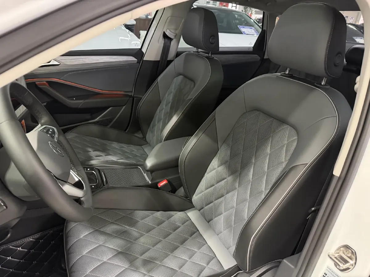 2023 Volkswagen Sagitar 1.4T 150HP L4 7DCT,autocango,china used car exporter,china ev exporter,chinese used car exporter,chinese used ev exporter