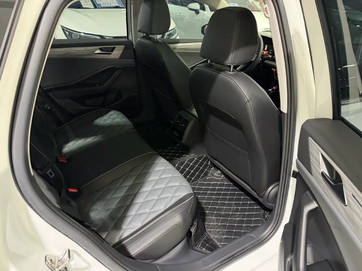 2023 Volkswagen Sagitar 1.4T 150HP L4 7DCT,autocango,china used car exporter,china ev exporter,chinese used car exporter,chinese used ev exporter