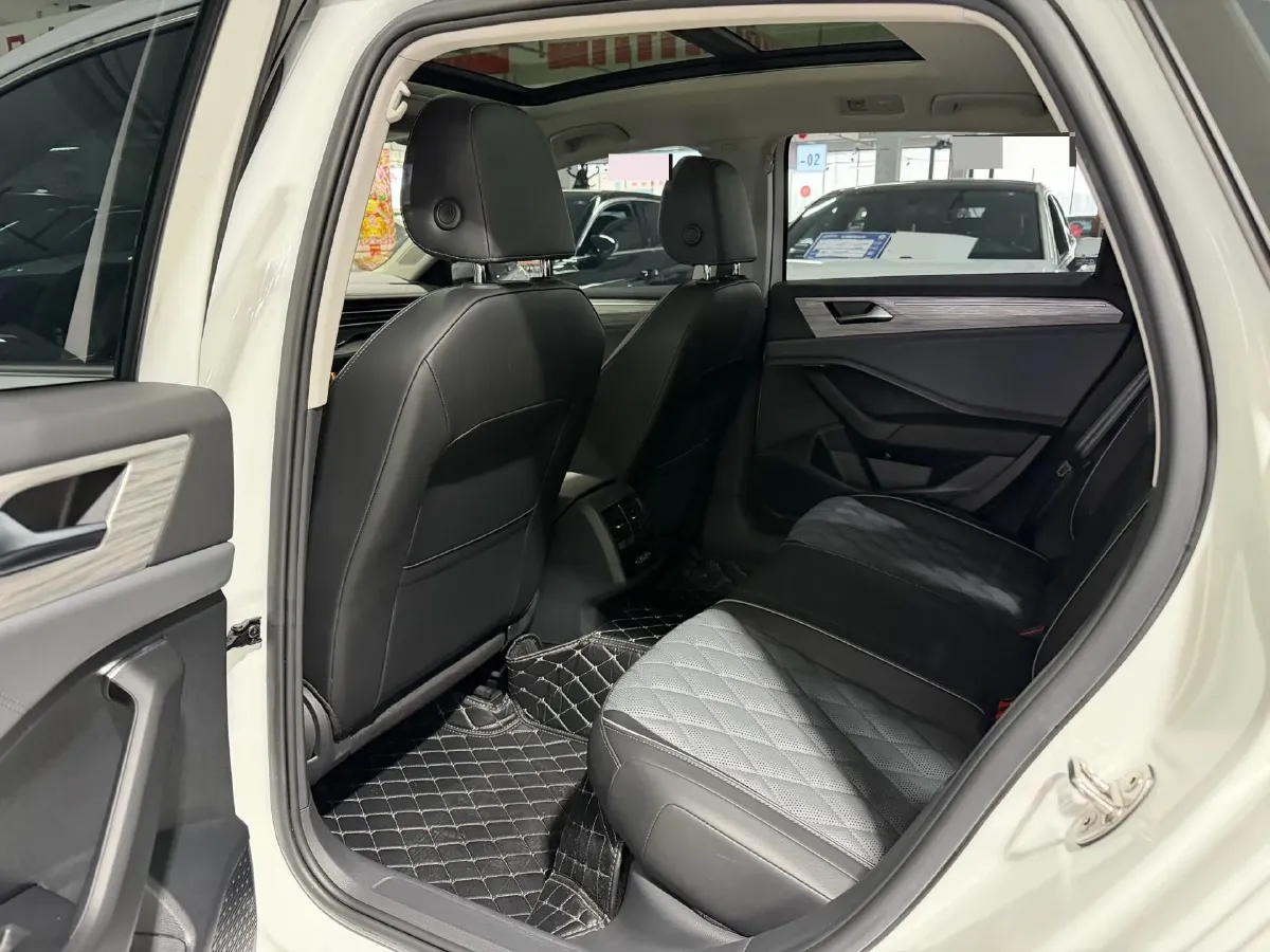 2023 Volkswagen Sagitar 1.4T 150HP L4 7DCT,autocango,china used car exporter,china ev exporter,chinese used car exporter,chinese used ev exporter