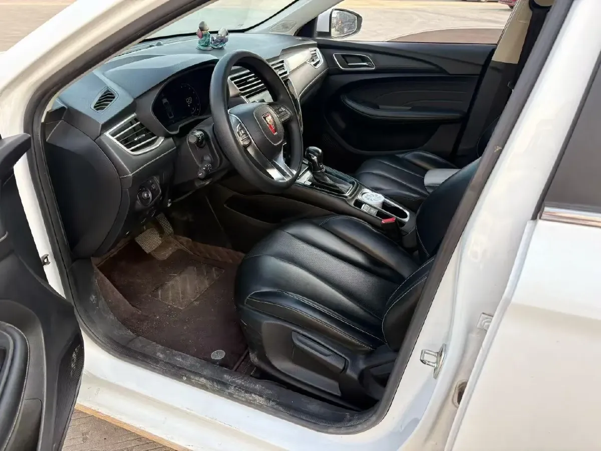 2019 Roewe i5 1.5L 120HP L4 CVT,autocango,china used car exporter,china ev exporter,chinese used car exporter,chinese used ev exporter