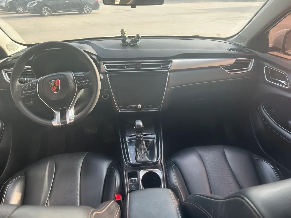 2019 Roewe i5 1.5L 120HP L4 CVT,autocango,china used car exporter,china ev exporter,chinese used car exporter,chinese used ev exporter