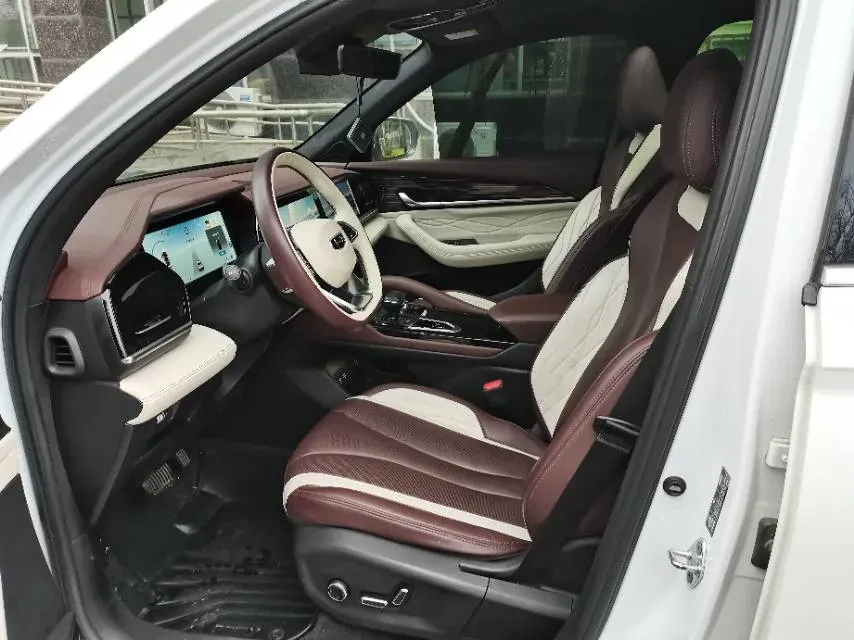 2021 Geely Monjaro 2.0T 218HP L4 7DCT,autocango,china used car exporter,china ev exporter,chinese used car exporter,chinese used ev exporter