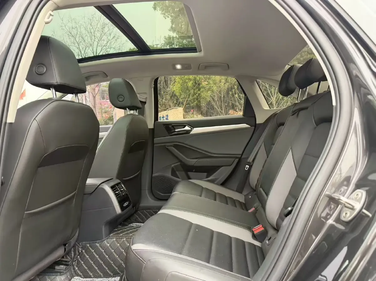 2022 Volkswagen Sagitar 1.4T 150HP L4 7DCT,autocango,china used car exporter,china ev exporter,chinese used car exporter,chinese used ev exporter