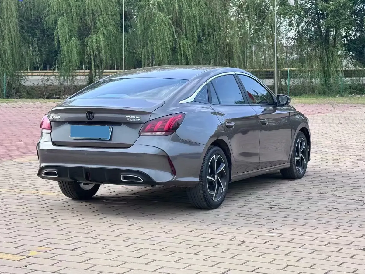 2021 MG 5 1.5T 173HP L4 7DCT,autocango,china used car exporter,china ev exporter,chinese used car exporter,chinese used ev exporter
