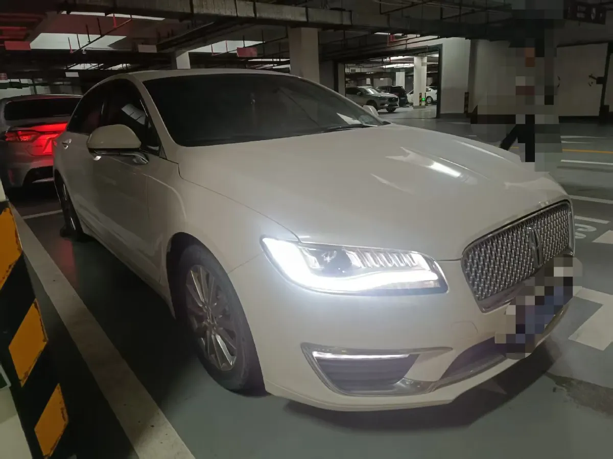 2019 BMW X2 1.5T 140HP L3 7DCT,autocango,china used car exporter,china ev exporter,chinese used car exporter,chinese used ev exporter