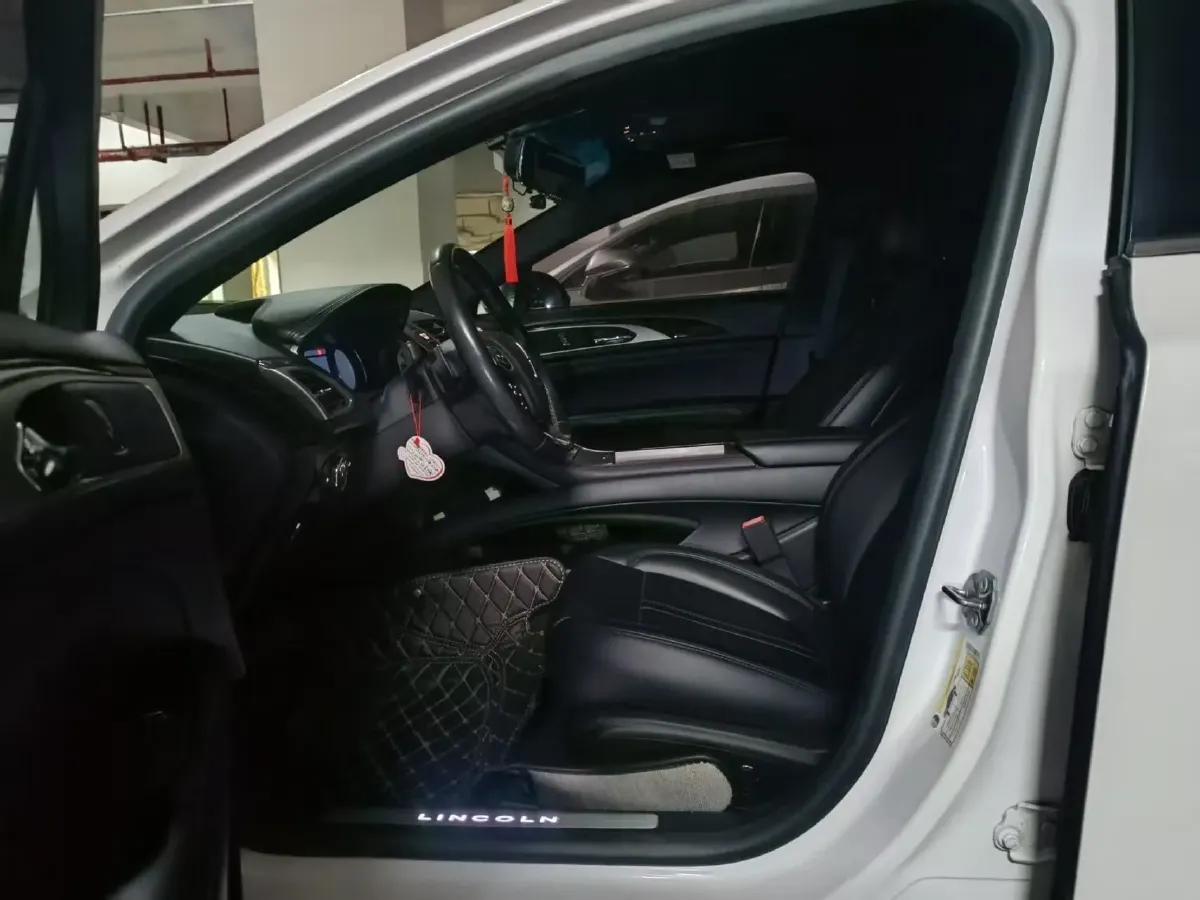 2019 BMW X2 1.5T 140HP L3 7DCT,autocango,china used car exporter,china ev exporter,chinese used car exporter,chinese used ev exporter