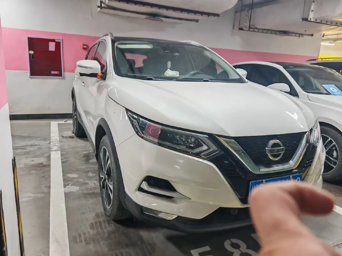 2022 Nissan Qashqai 2.0L 151HP L4 CVT,autocango,china used car exporter,china ev exporter,chinese used car exporter,chinese used ev exporter