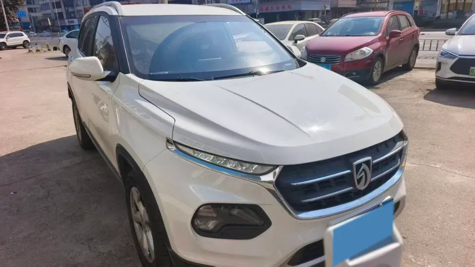 2017 BaoJun 310W 1.5L 105HP L4 6MT,autocango,china used car exporter,china ev exporter,chinese used car exporter,chinese used ev exporter