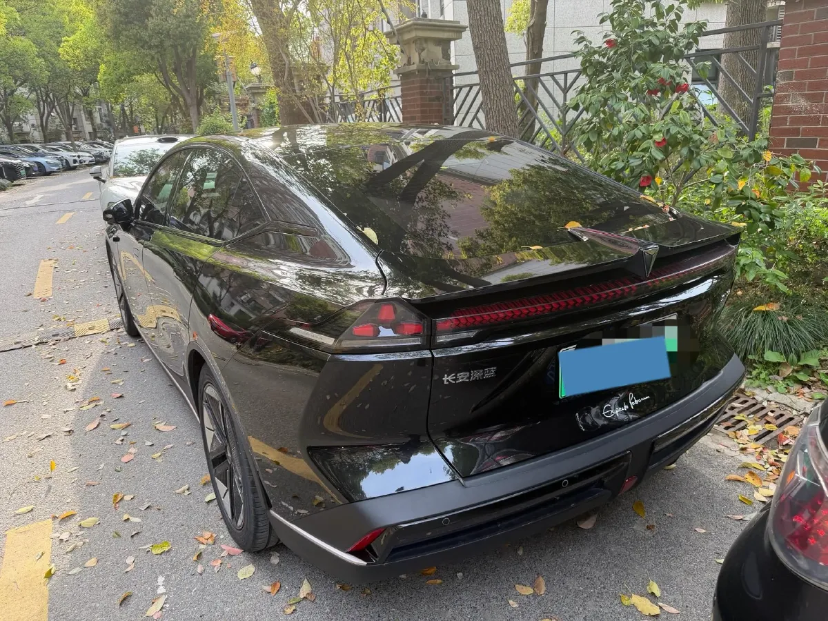 2022 DongFeng Forthing LingZhi EV BEV 68.4KWH,autocango,china used car exporter,china ev exporter,chinese used car exporter,chinese used ev exporter