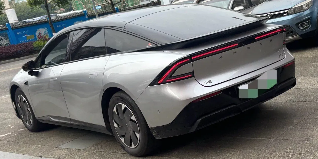 2024 Xpeng P7+ BEV 60.7KWH,autocango,china used car exporter,china ev exporter,chinese used car exporter,chinese used ev exporter