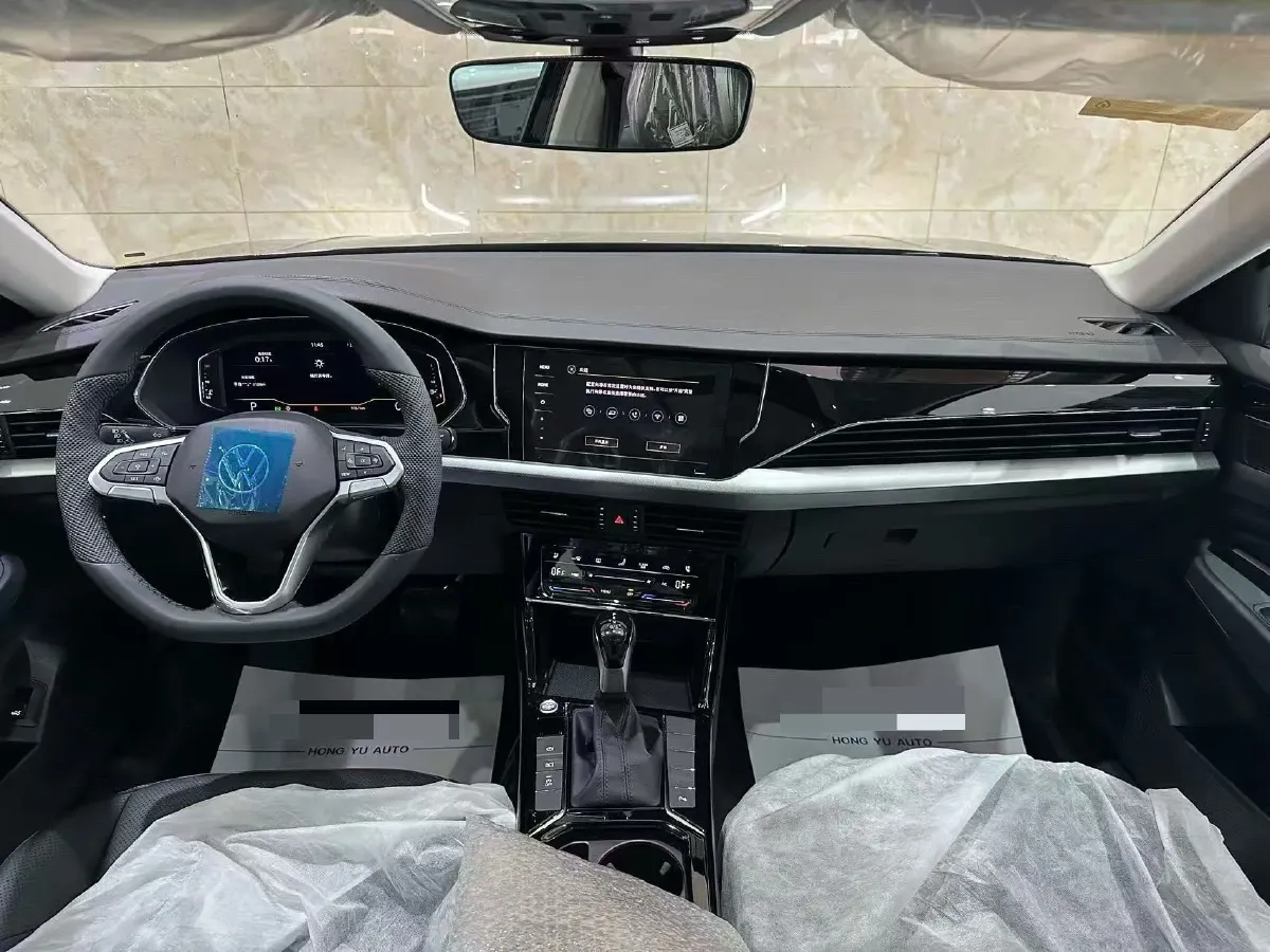 2026 Volkswagen Passat 2.0T 220HP L4 7DCT,autocango,china used car exporter,china ev exporter,chinese used car exporter,chinese used ev exporter