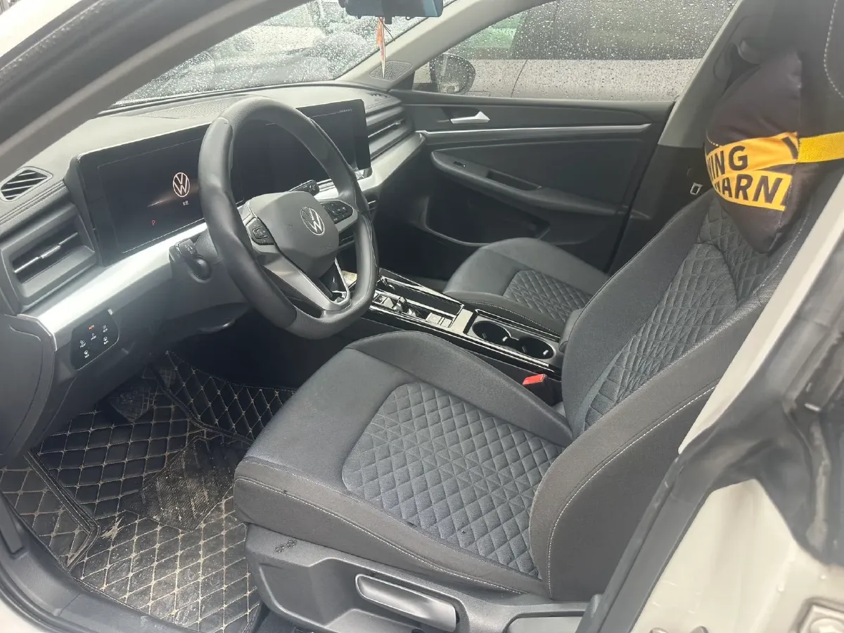 2022 Jetour DASHING i-DM 1.5T 156HP L4 3DHT PHEV 19.27KWH,autocango,china used car exporter,china ev exporter,chinese used car exporter,chinese used ev exporter