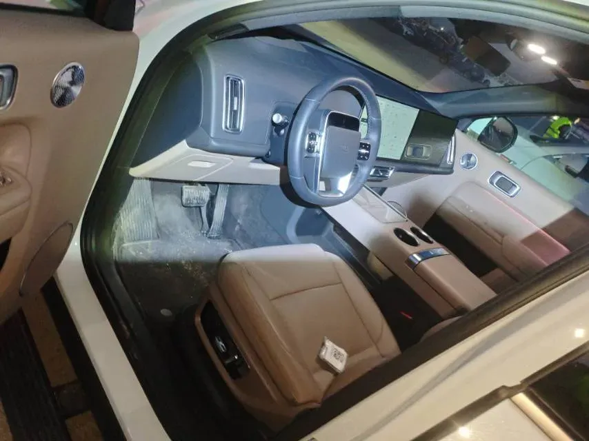 2025 Li L9 Range Extended 154HP REEV,autocango,china used car exporter,china ev exporter,chinese used car exporter,chinese used ev exporter