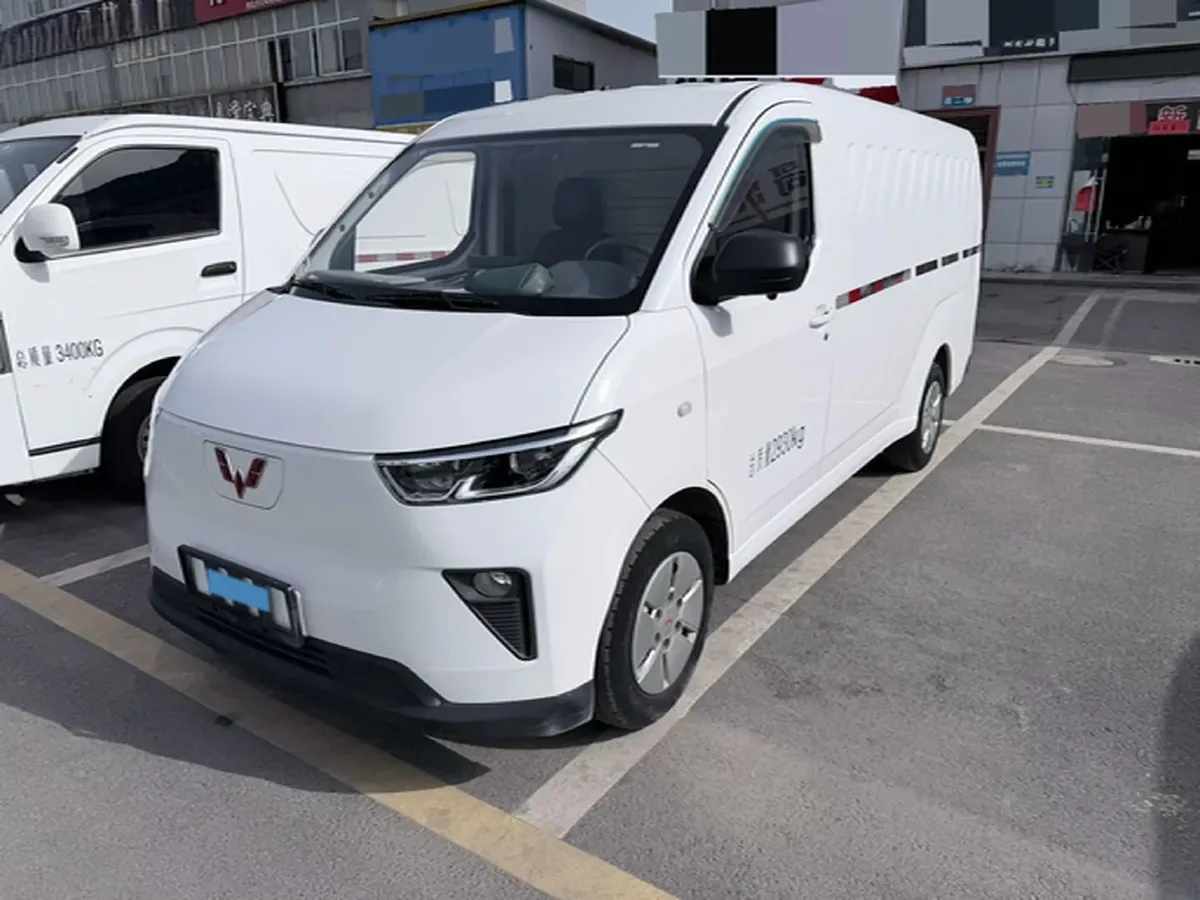 2024 WuLing YangGuang BEV 41.9KWH,autocango,china used car exporter,china ev exporter,chinese used car exporter,chinese used ev exporter