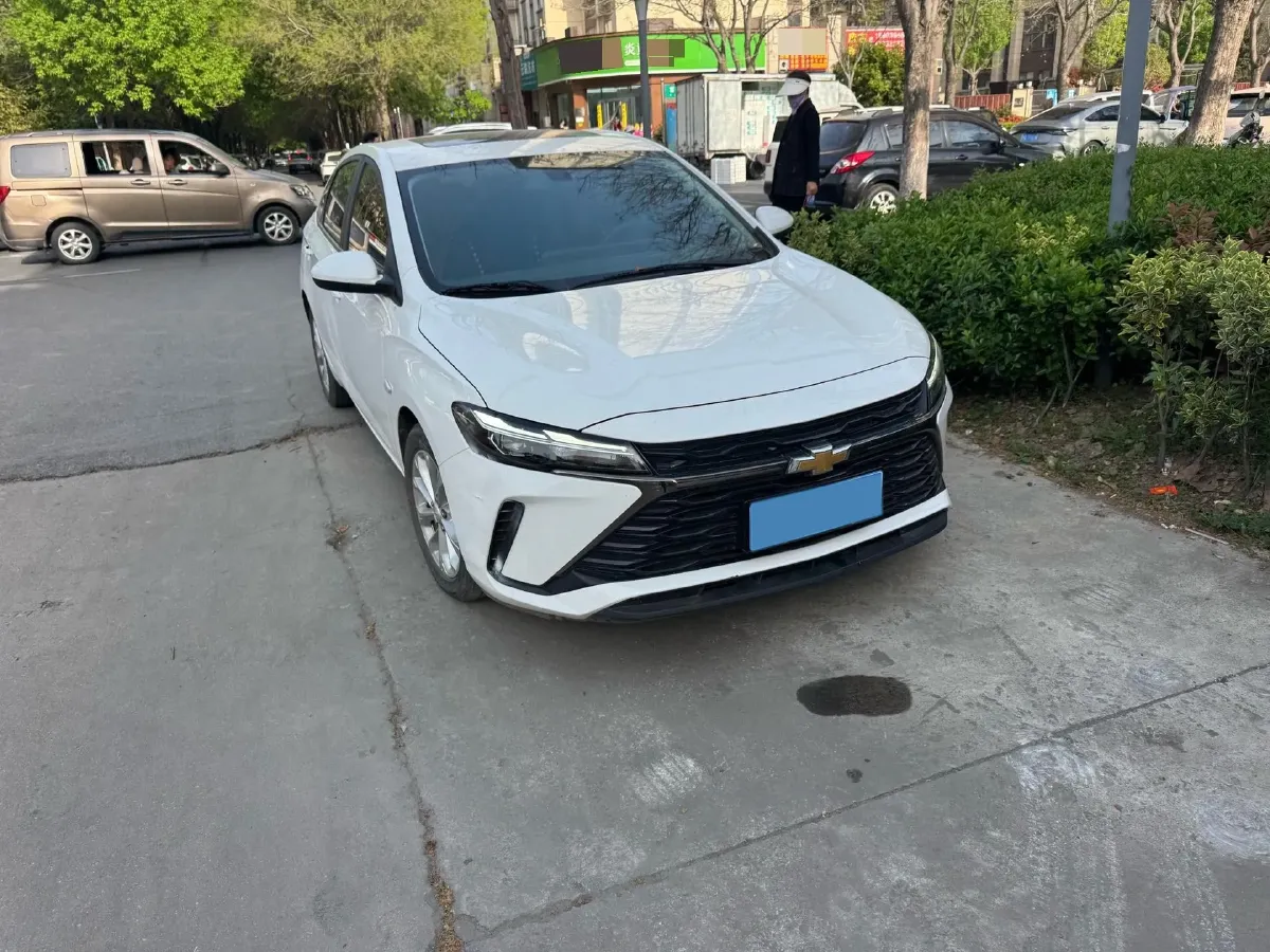 2023 Chevrolet Monza 1.5L 113HP L4 6DCT,autocango,china used car exporter,china ev exporter,chinese used car exporter,chinese used ev exporter